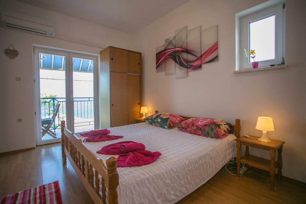Apartments Katica Senj  Buitenkant foto